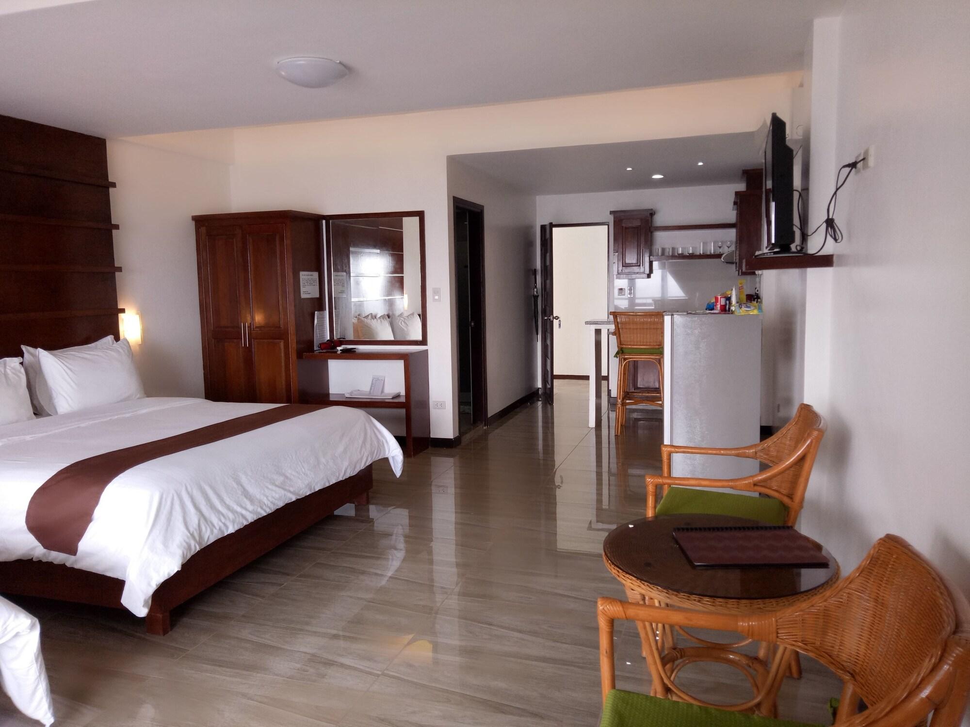 Manarra Sea View Resort Puerto Galera Buitenkant foto