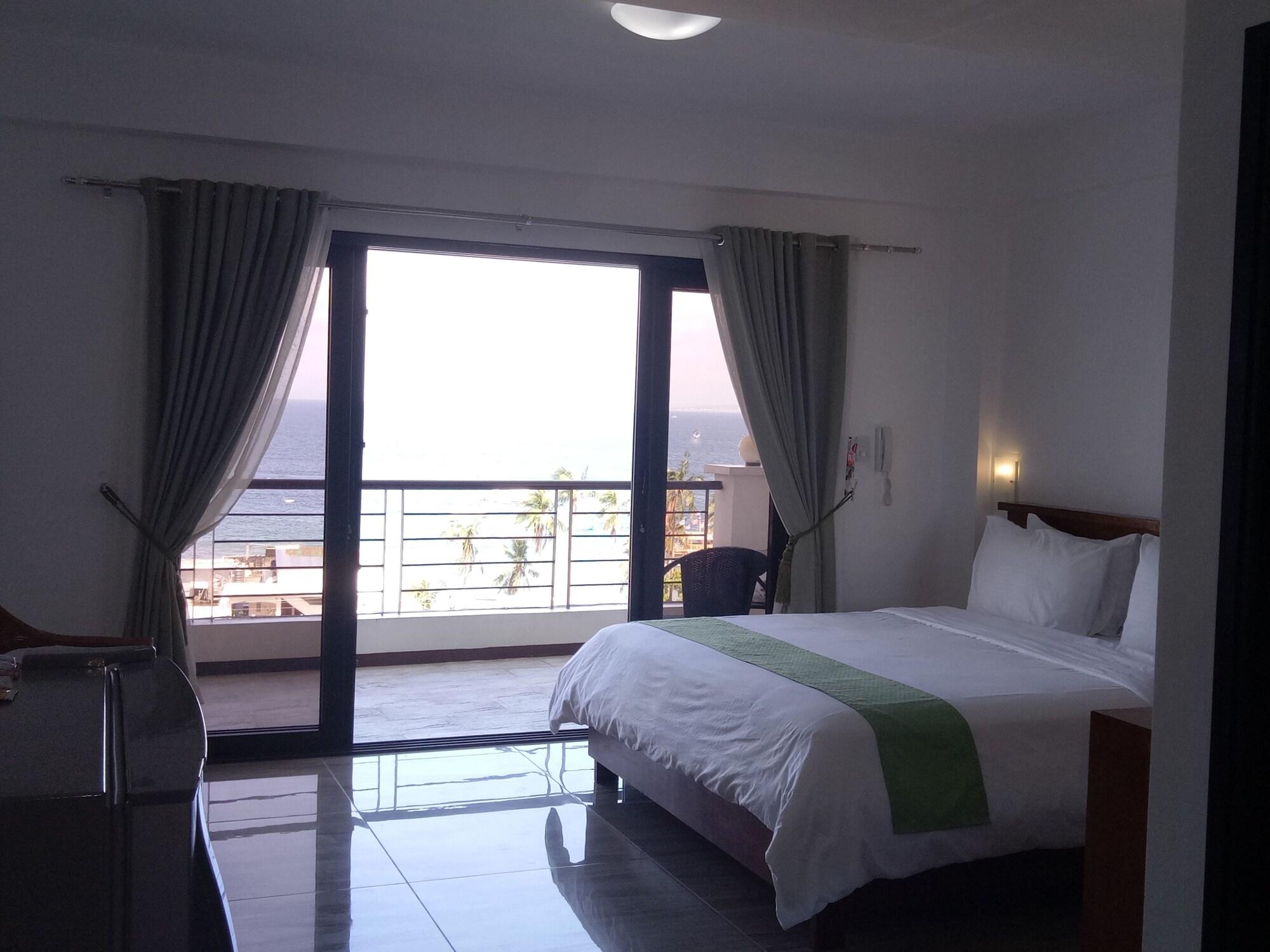 Manarra Sea View Resort Puerto Galera Buitenkant foto