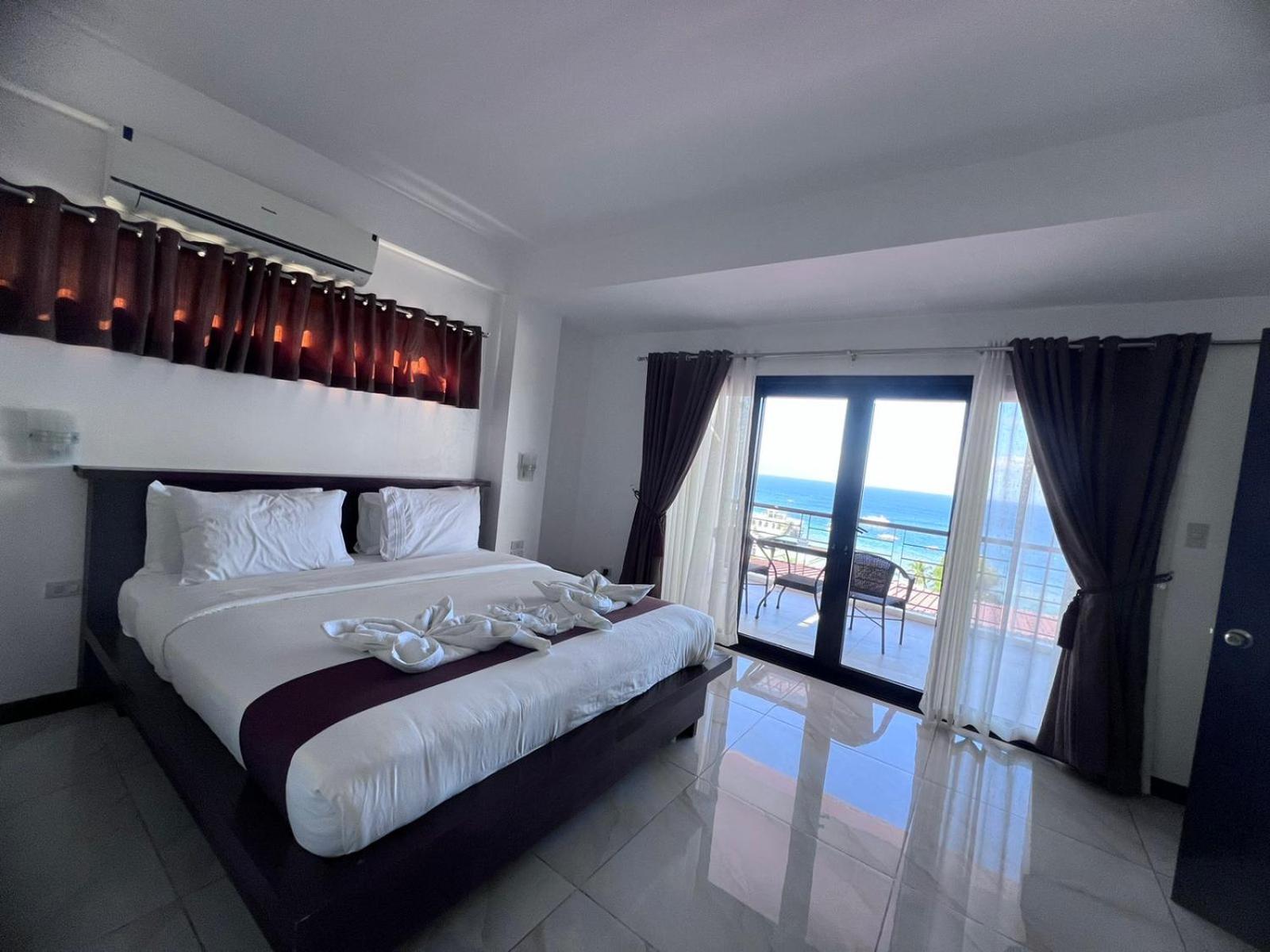 Manarra Sea View Resort Puerto Galera Buitenkant foto