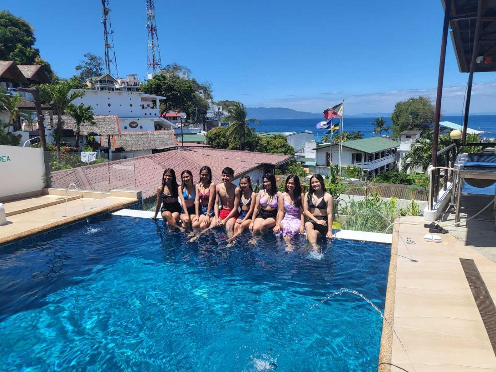 Manarra Sea View Resort Puerto Galera Buitenkant foto